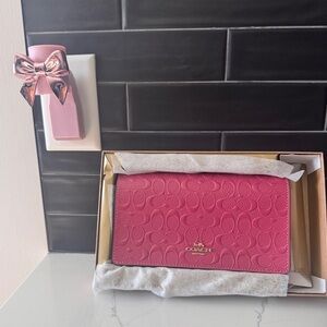 💕Coach Anna Crossbody In Signature Leather💕